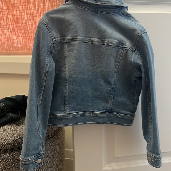 Kids - Joe Fresh Jean Jacket (size 6) - Picture 2 of 3
